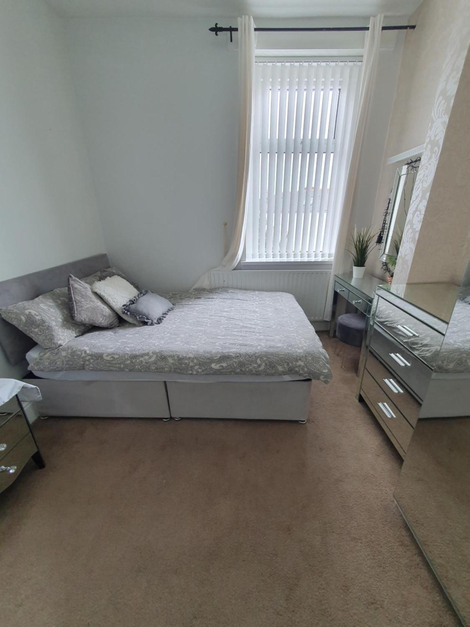 Private Double Room In קארדיף מראה חיצוני תמונה